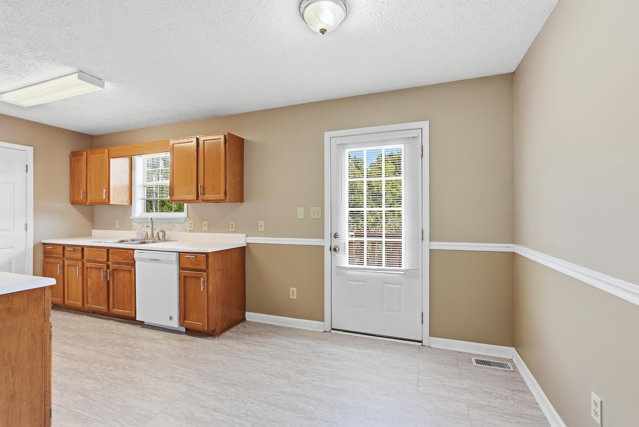 406 Albert Swift Ln