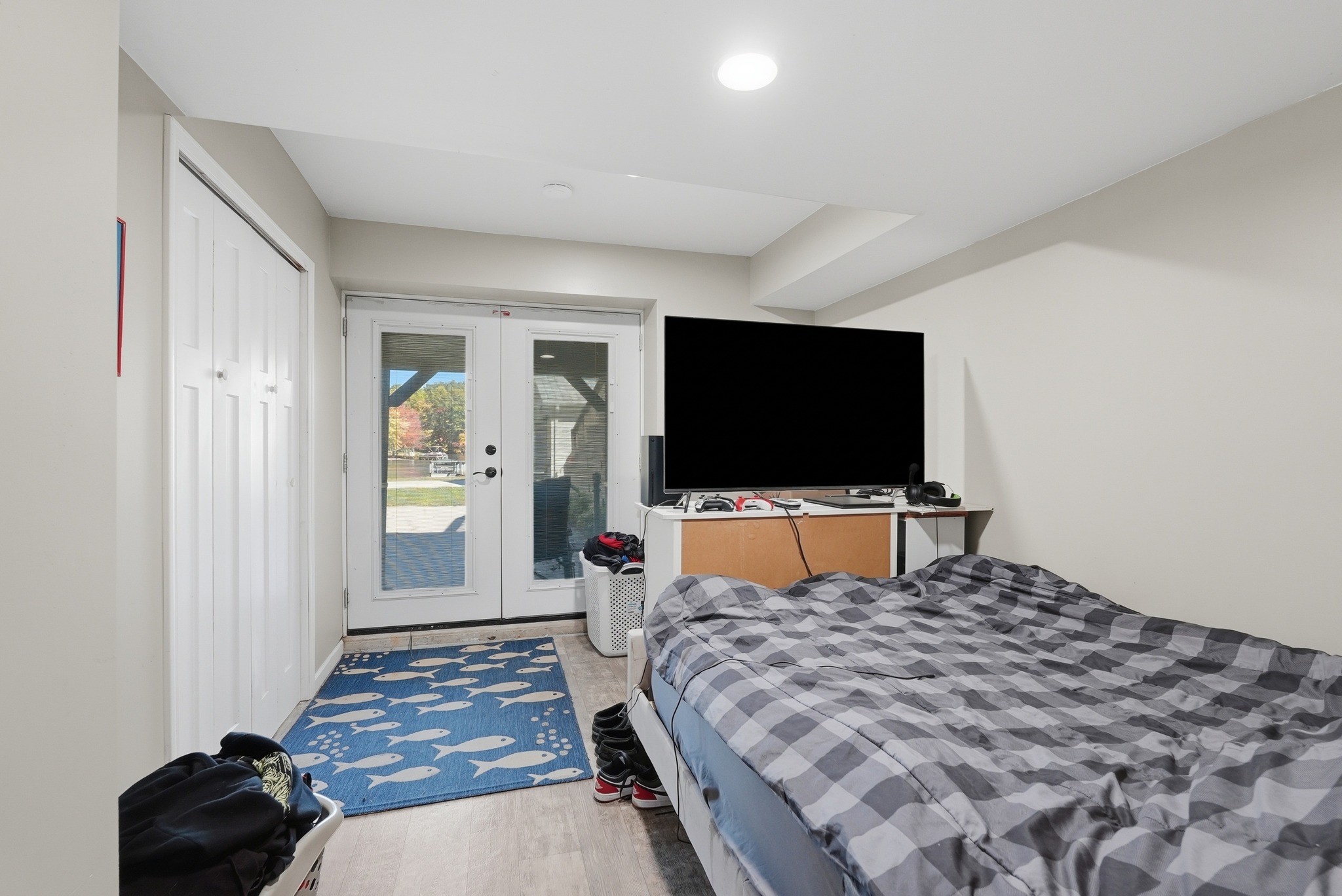 170 Short St