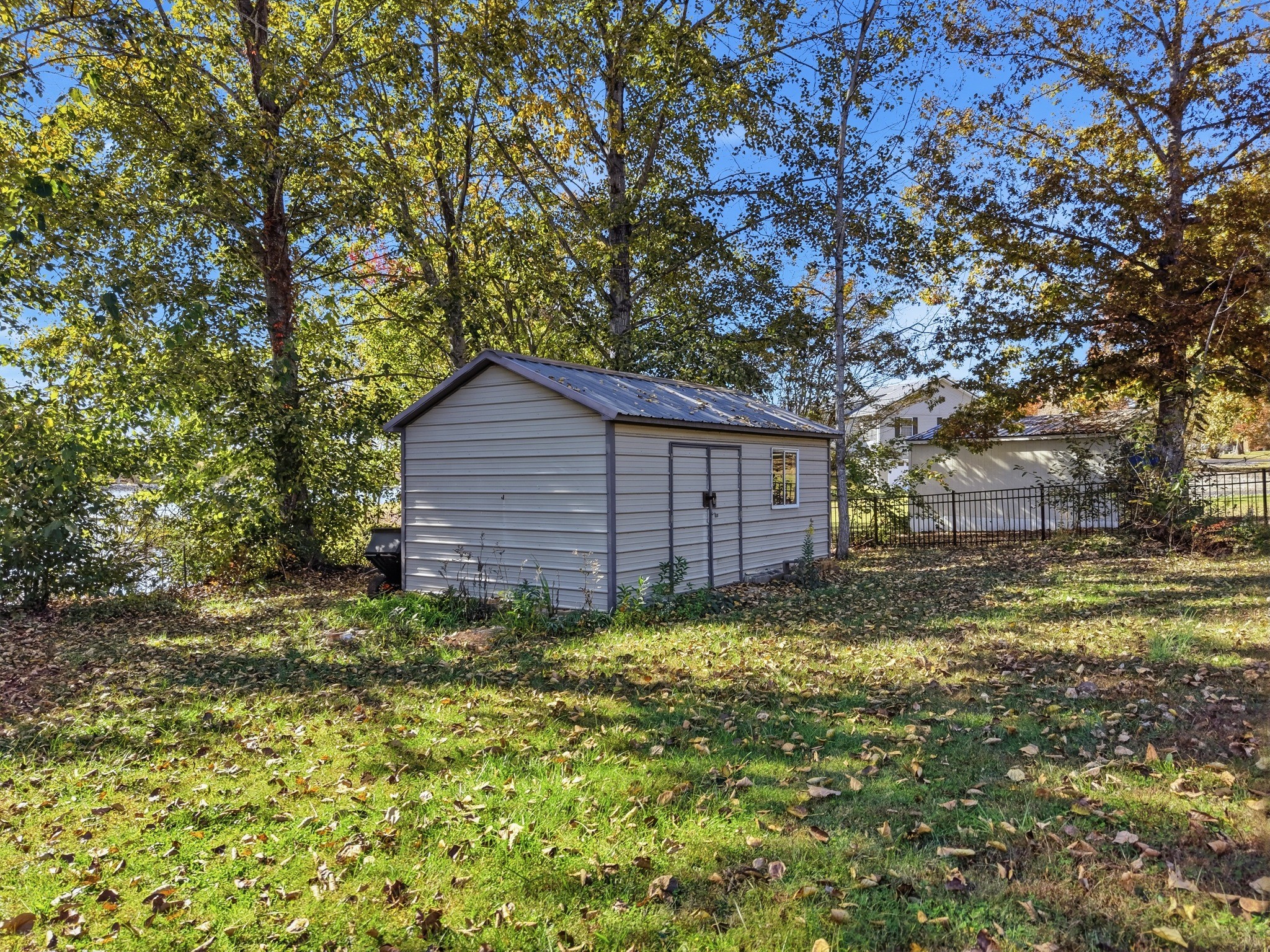 170 Short St