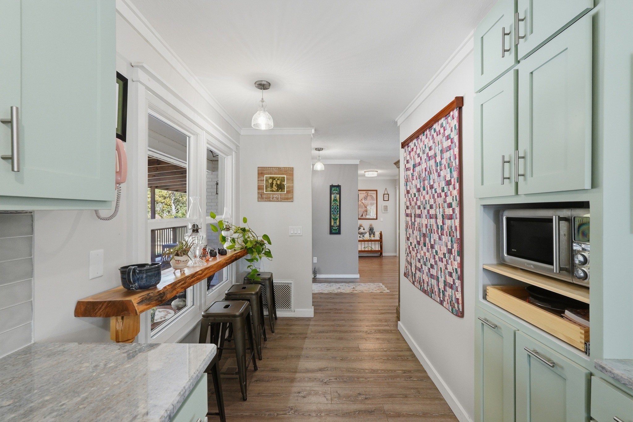 170 Short St
