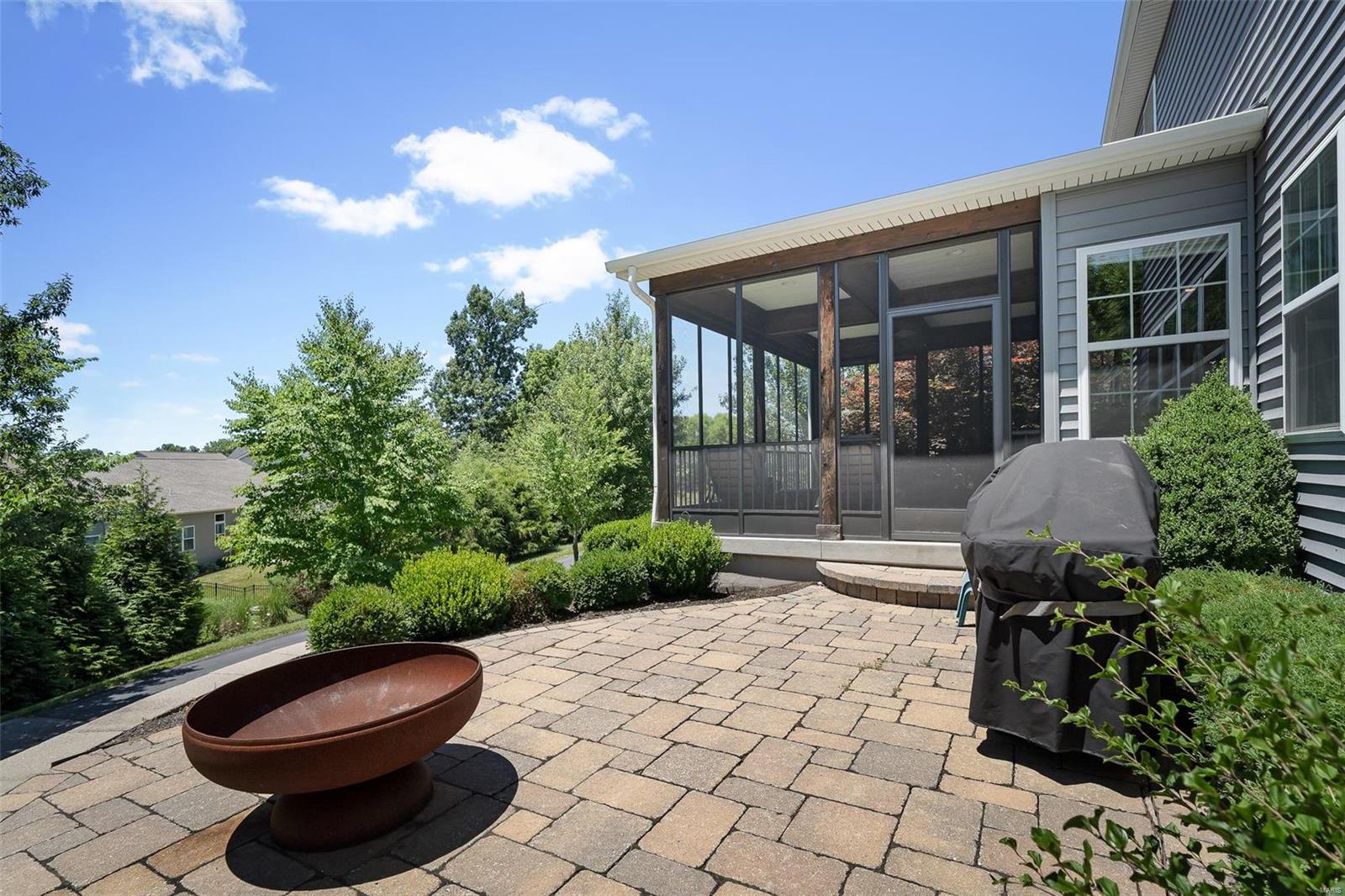 27 Country Pines Court