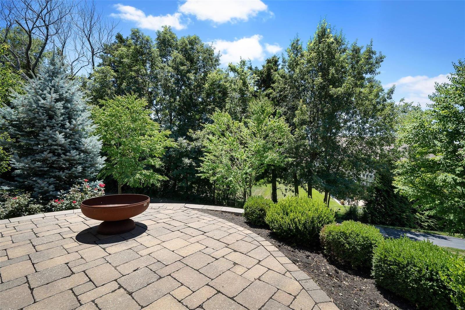 27 Country Pines Court