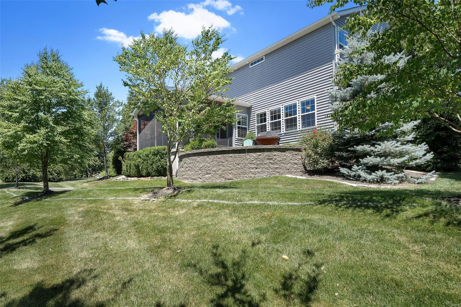 27 Country Pines Court