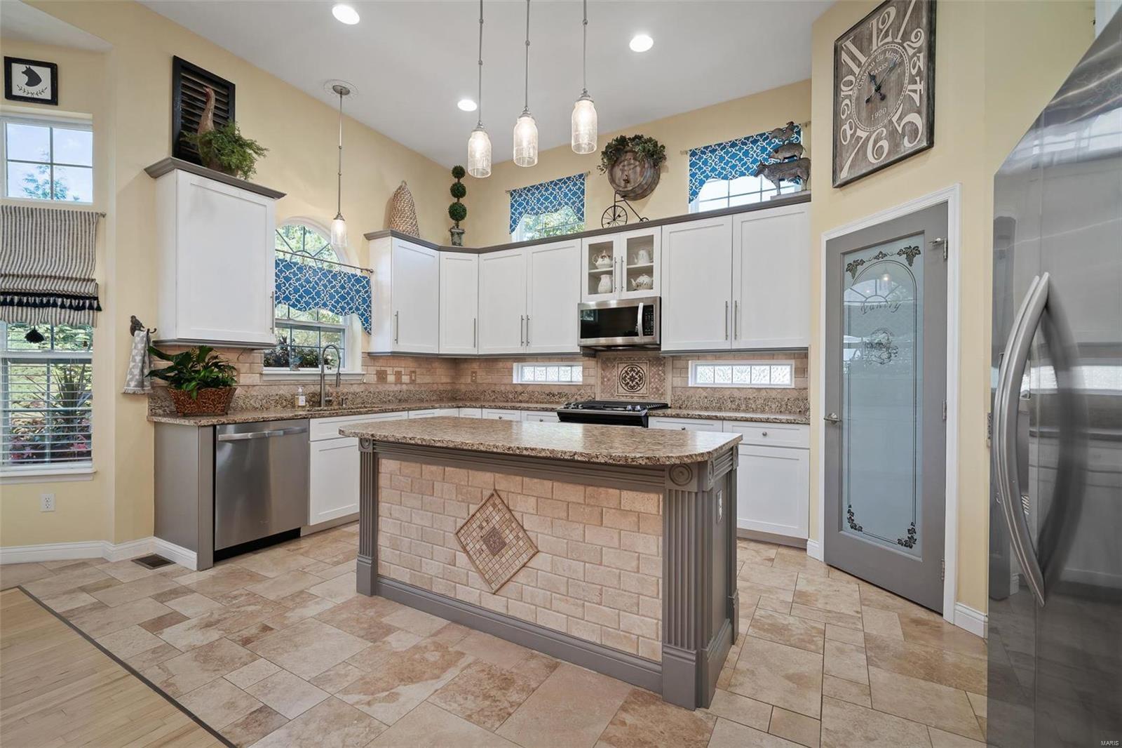 1201 Brown Bear Court