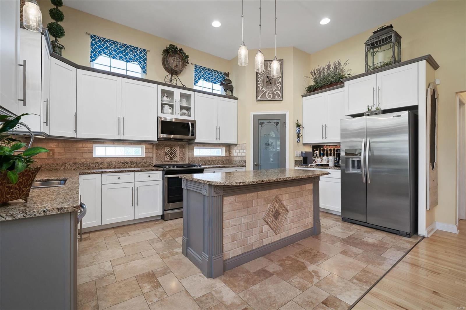 1201 Brown Bear Court