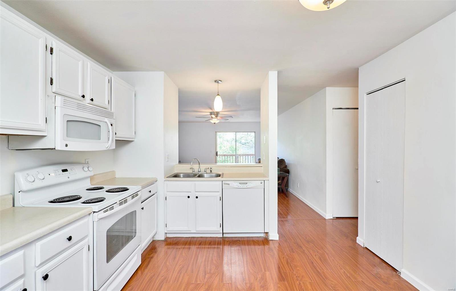 30 Sugar Grove Court Unit: 82NDFL