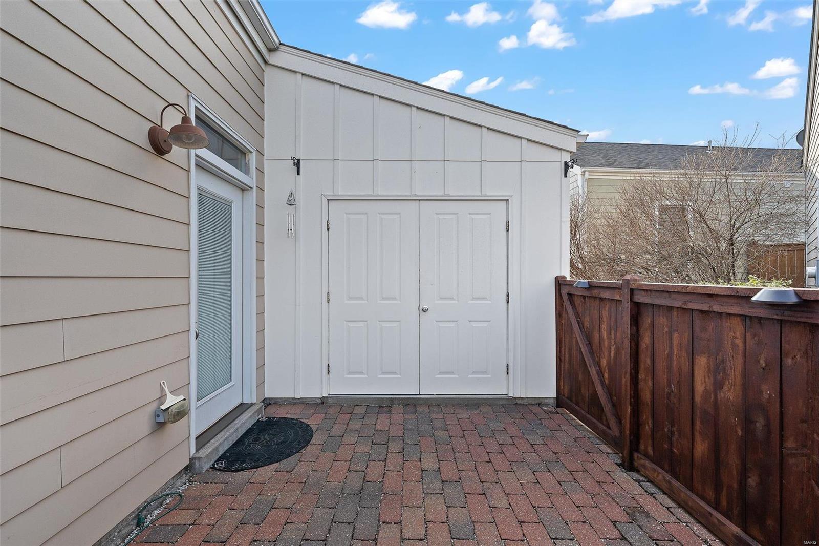 3577 Hempstead Street