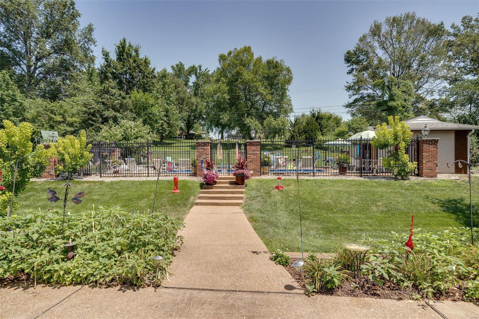 14139 Parliament Drive