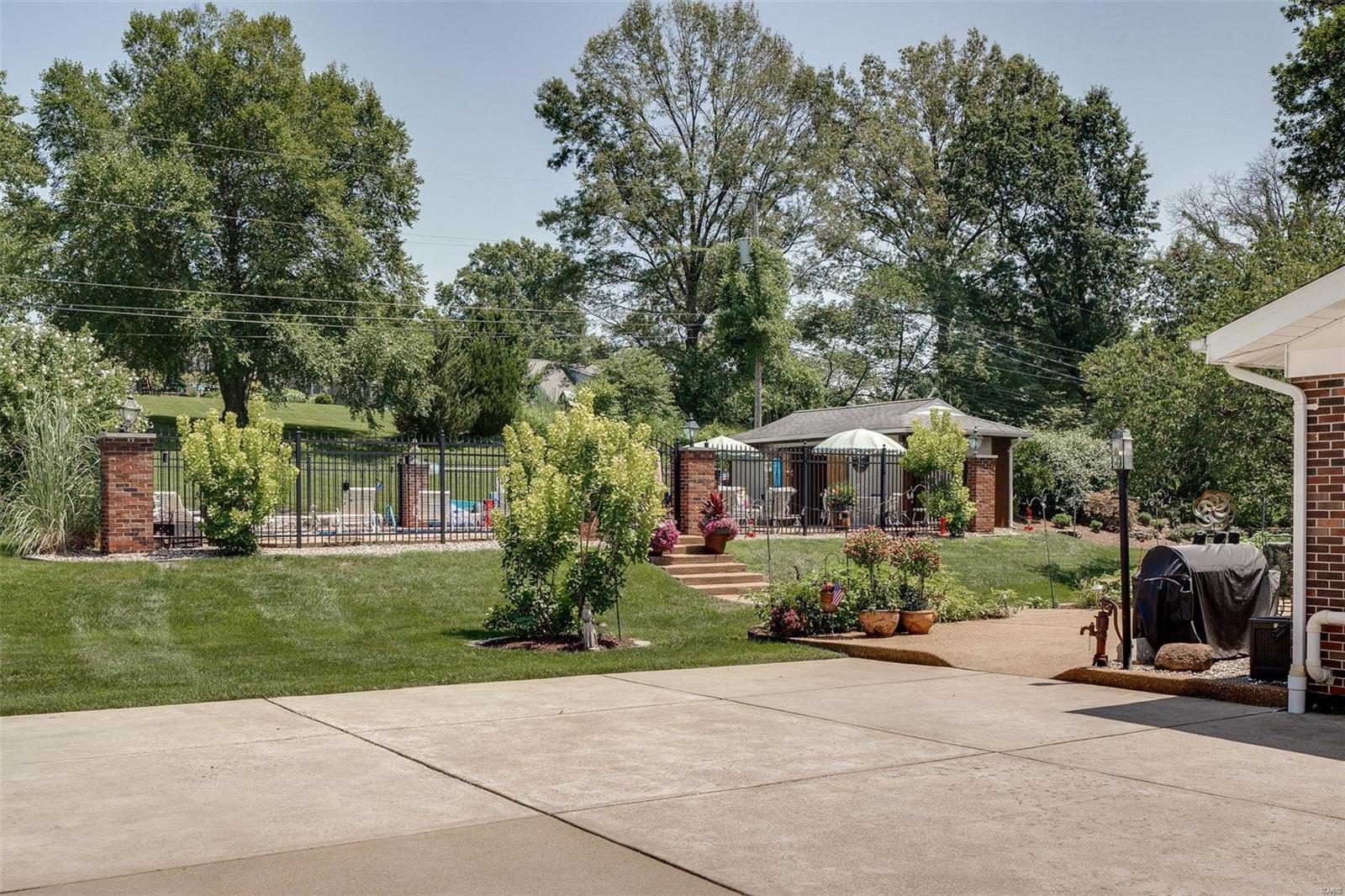14139 Parliament Drive