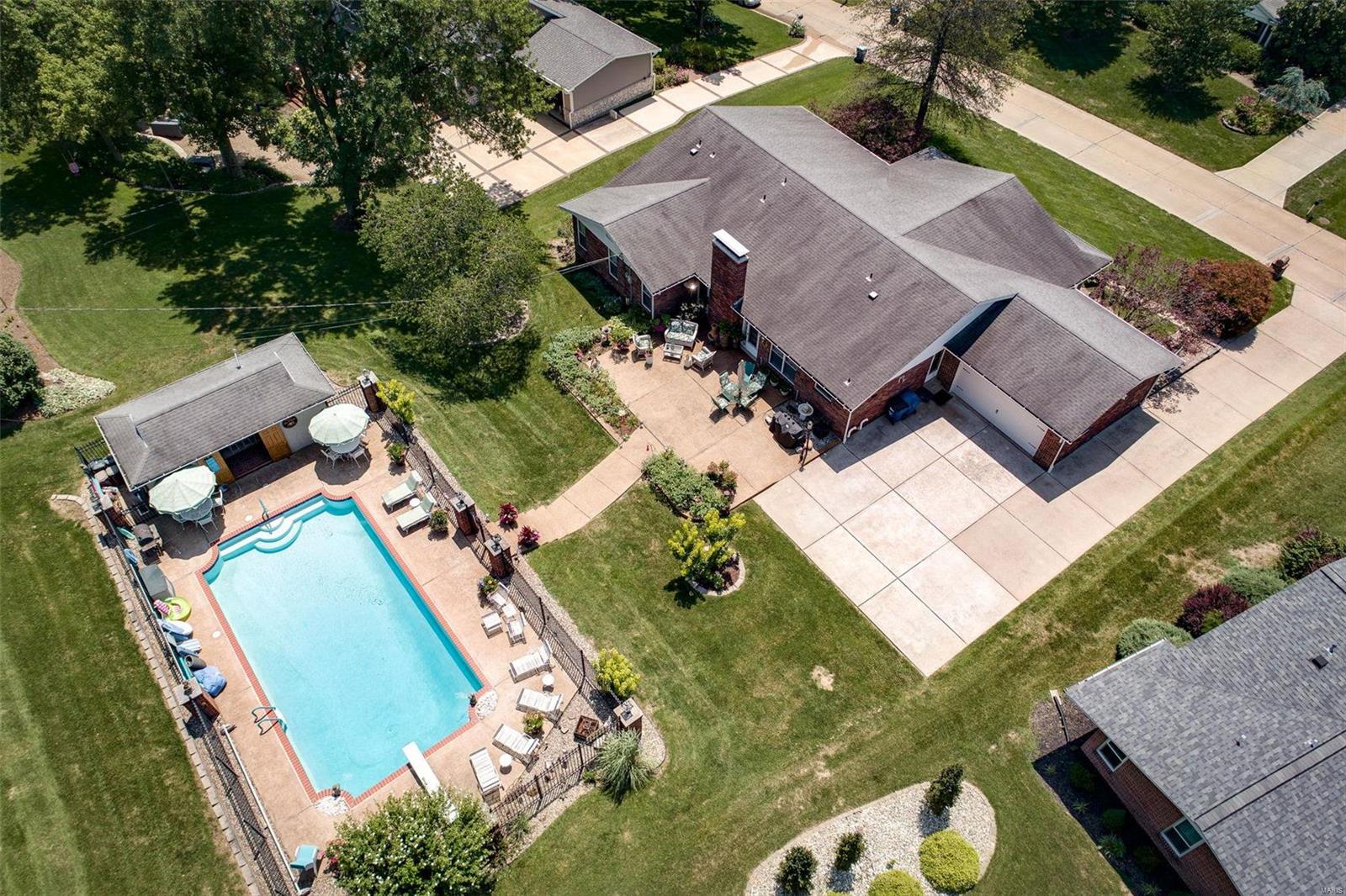 14139 Parliament Drive
