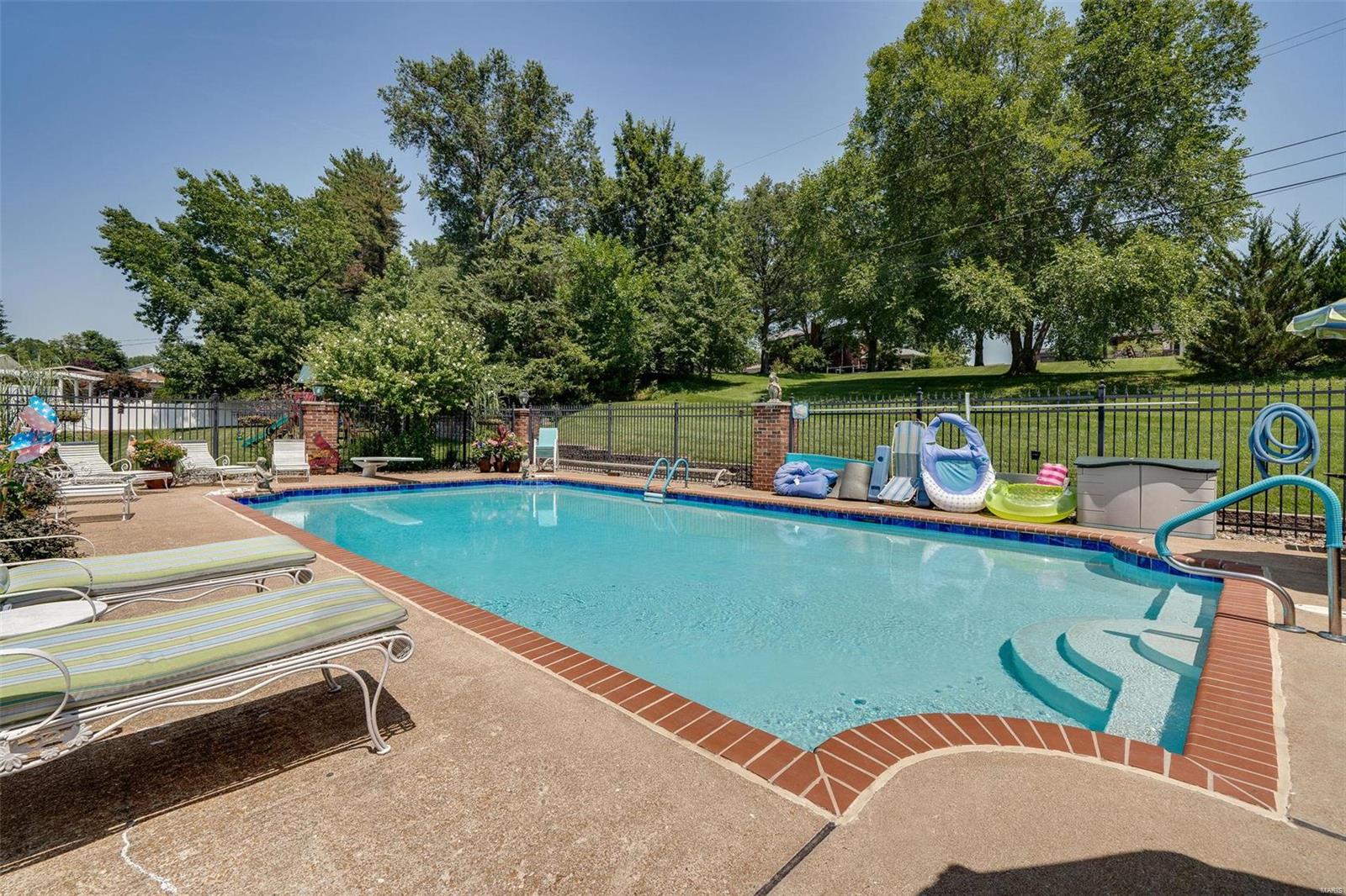 14139 Parliament Drive
