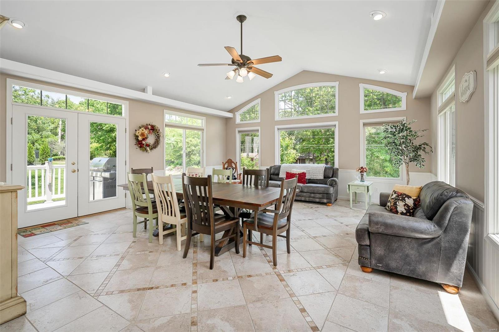 604 Royal Pine Court