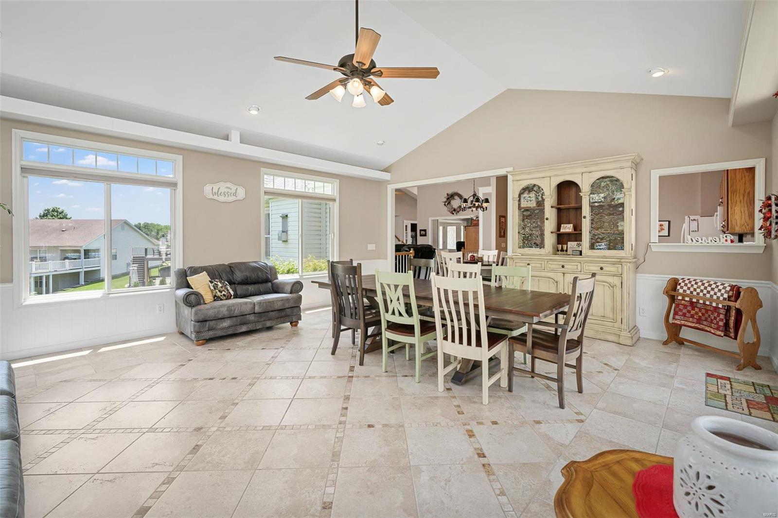 604 Royal Pine Court