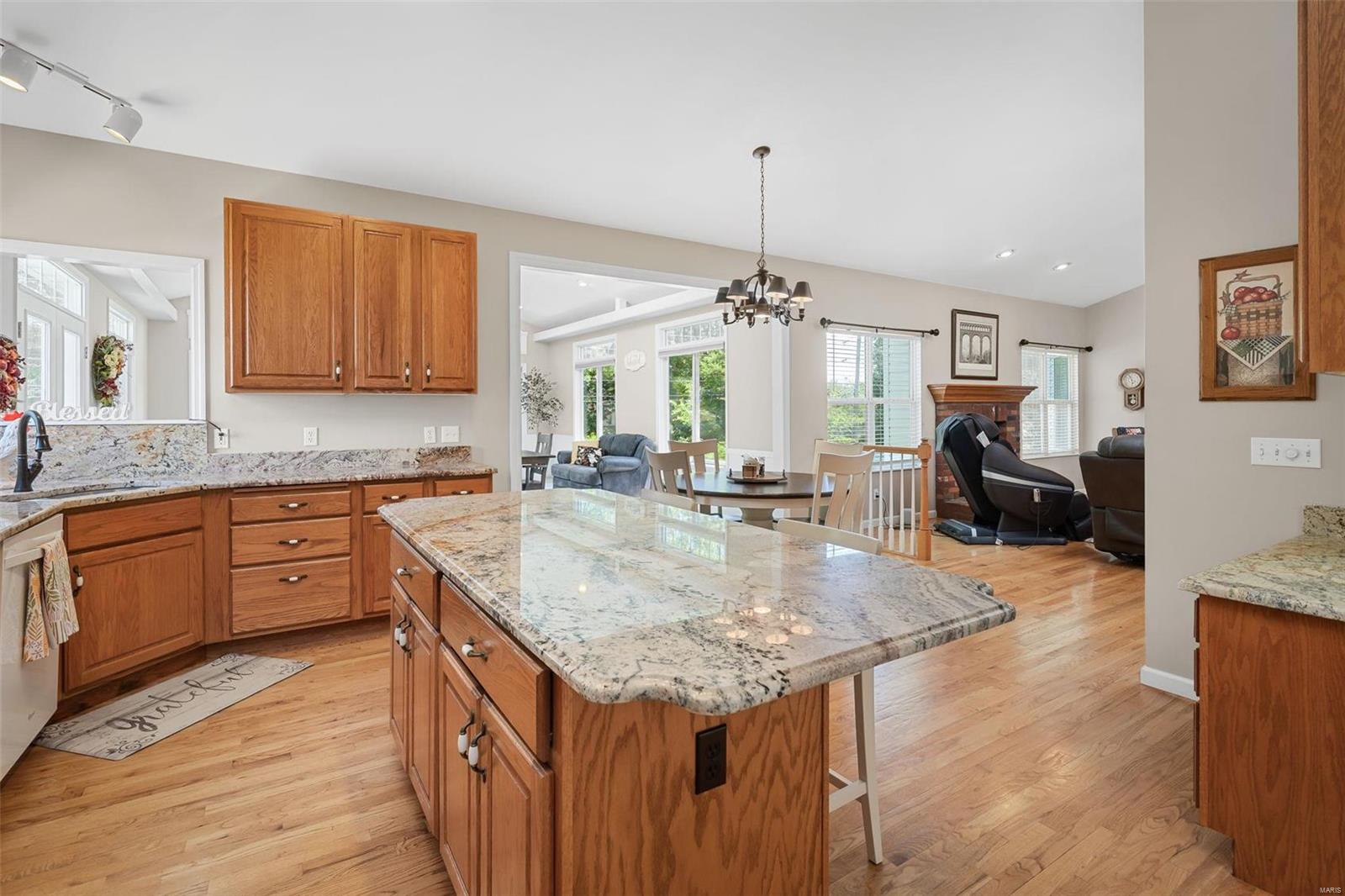 604 Royal Pine Court