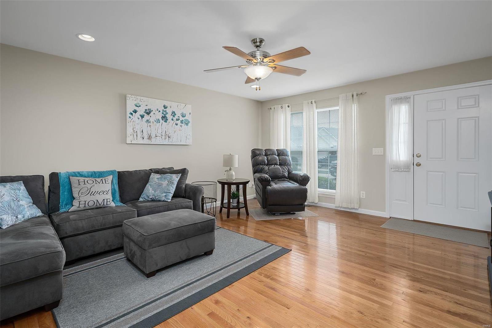 37 Sommer Circle Drive