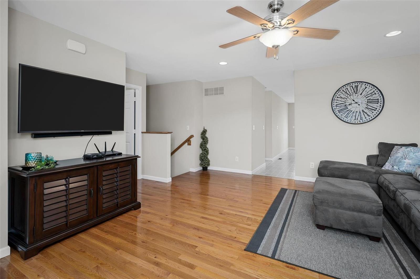 37 Sommer Circle Drive