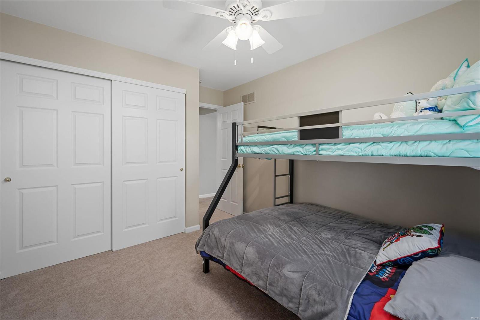 37 Sommer Circle Drive