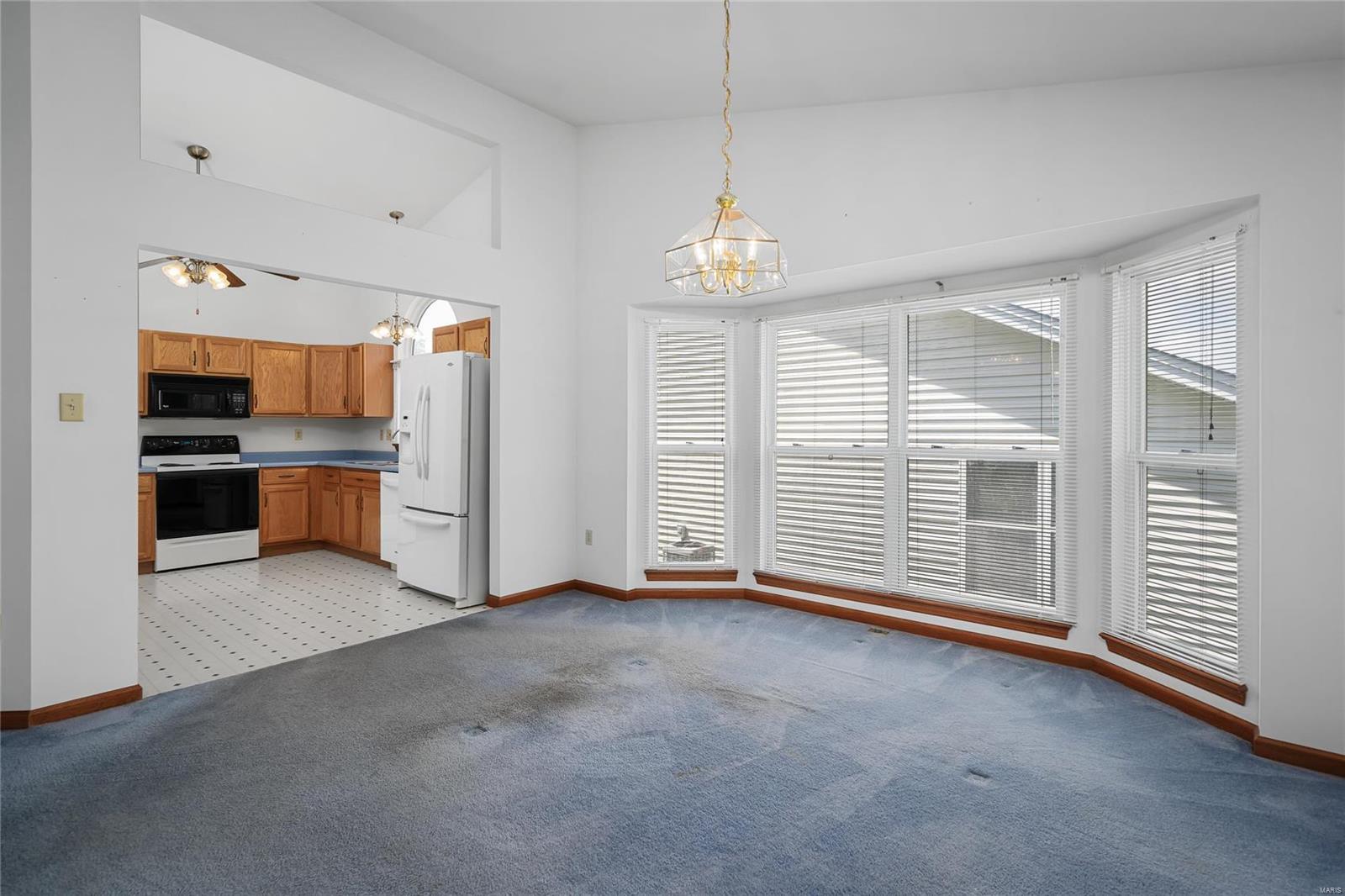 46 N Trumbull Circle Unit: 37A