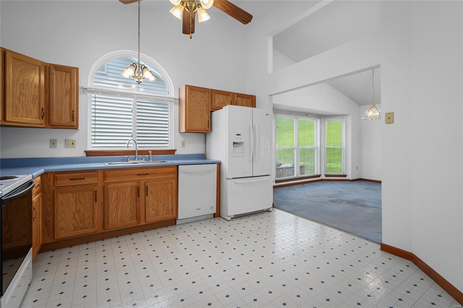 46 N Trumbull Circle Unit: 37A