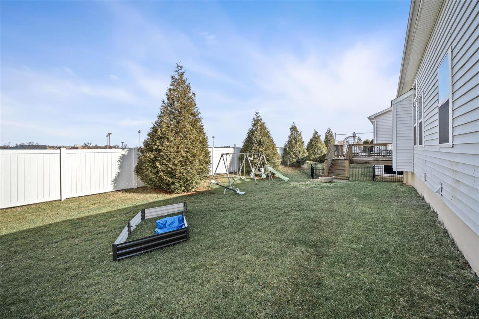 127 Countryshire Dr.