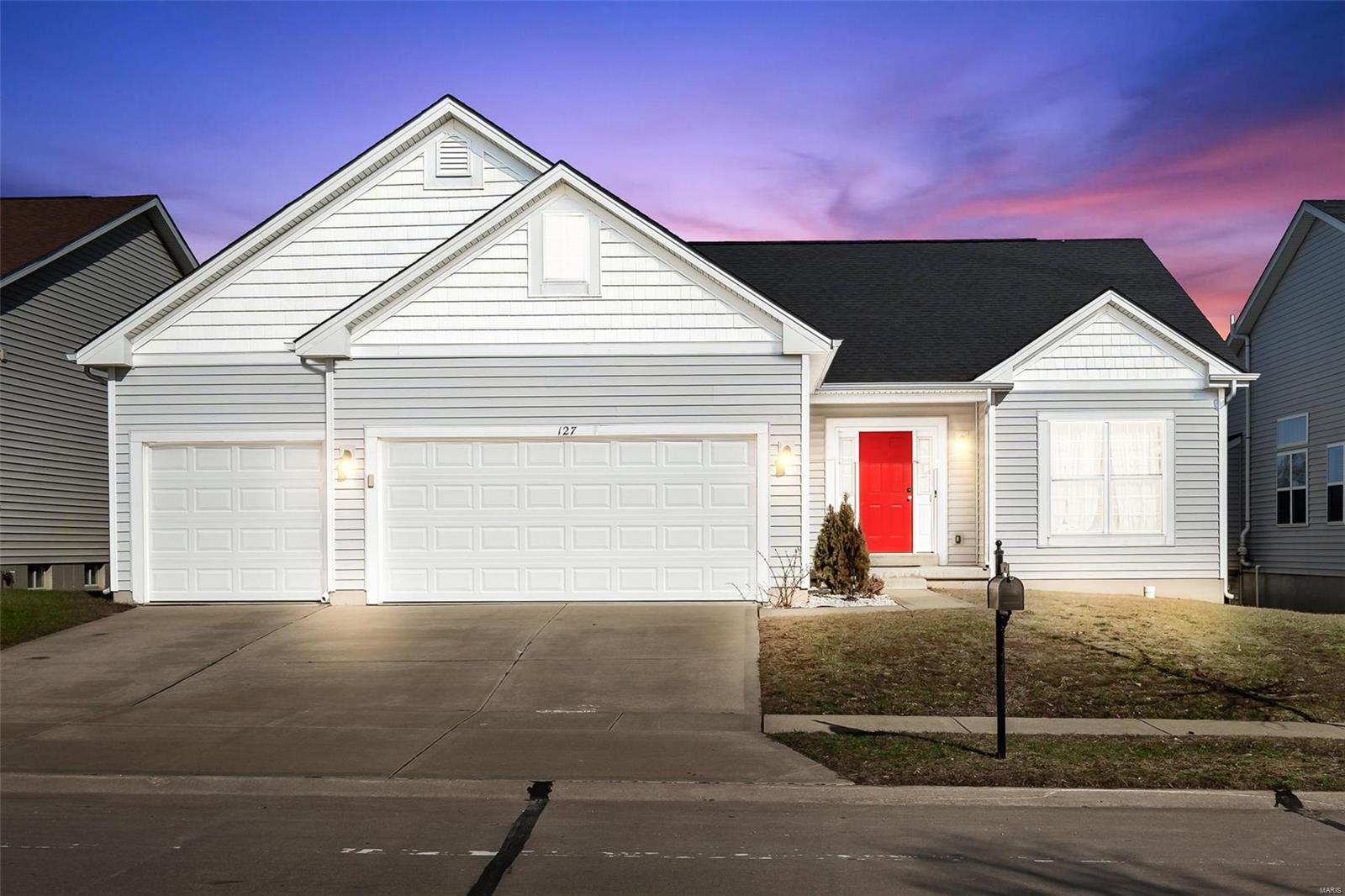 127 Countryshire Dr.