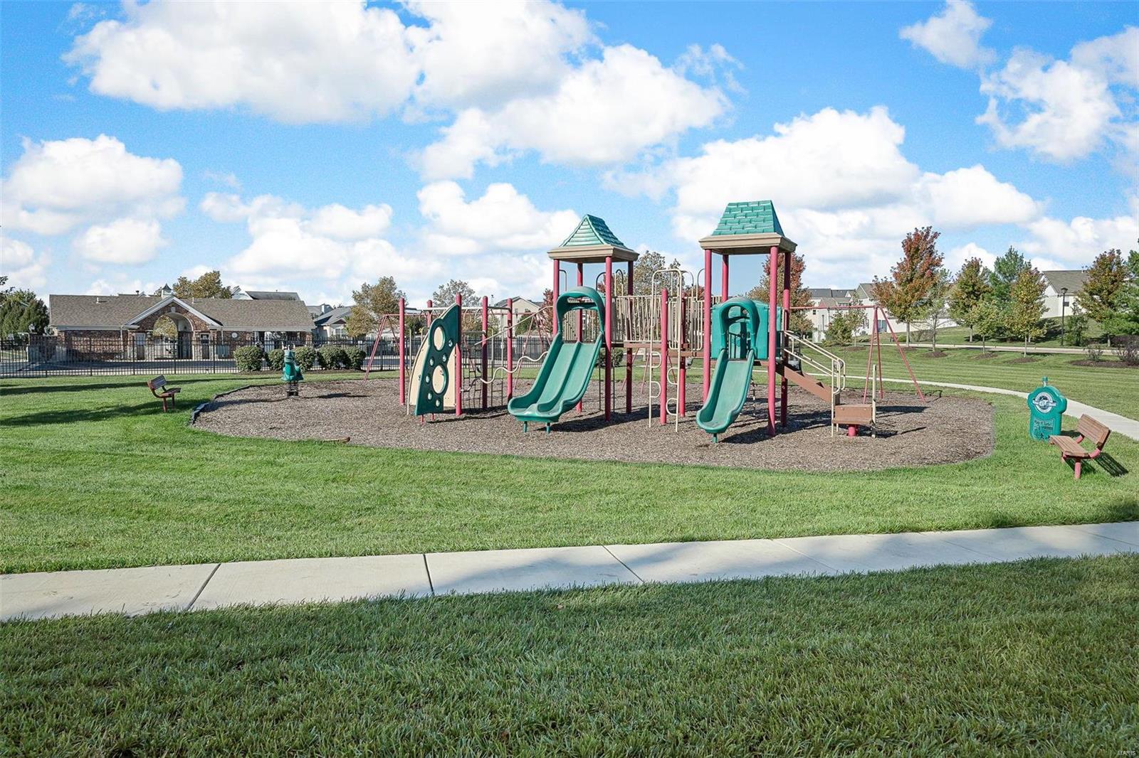 127 Countryshire Dr.