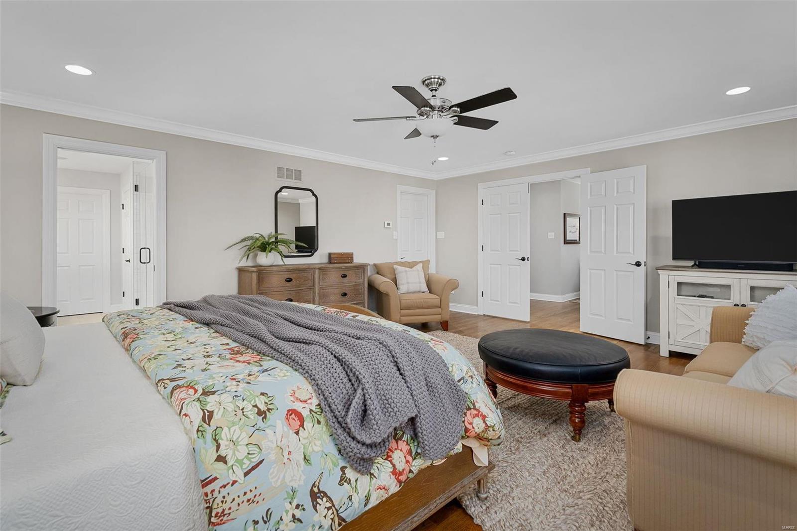204 Country Vista Drive