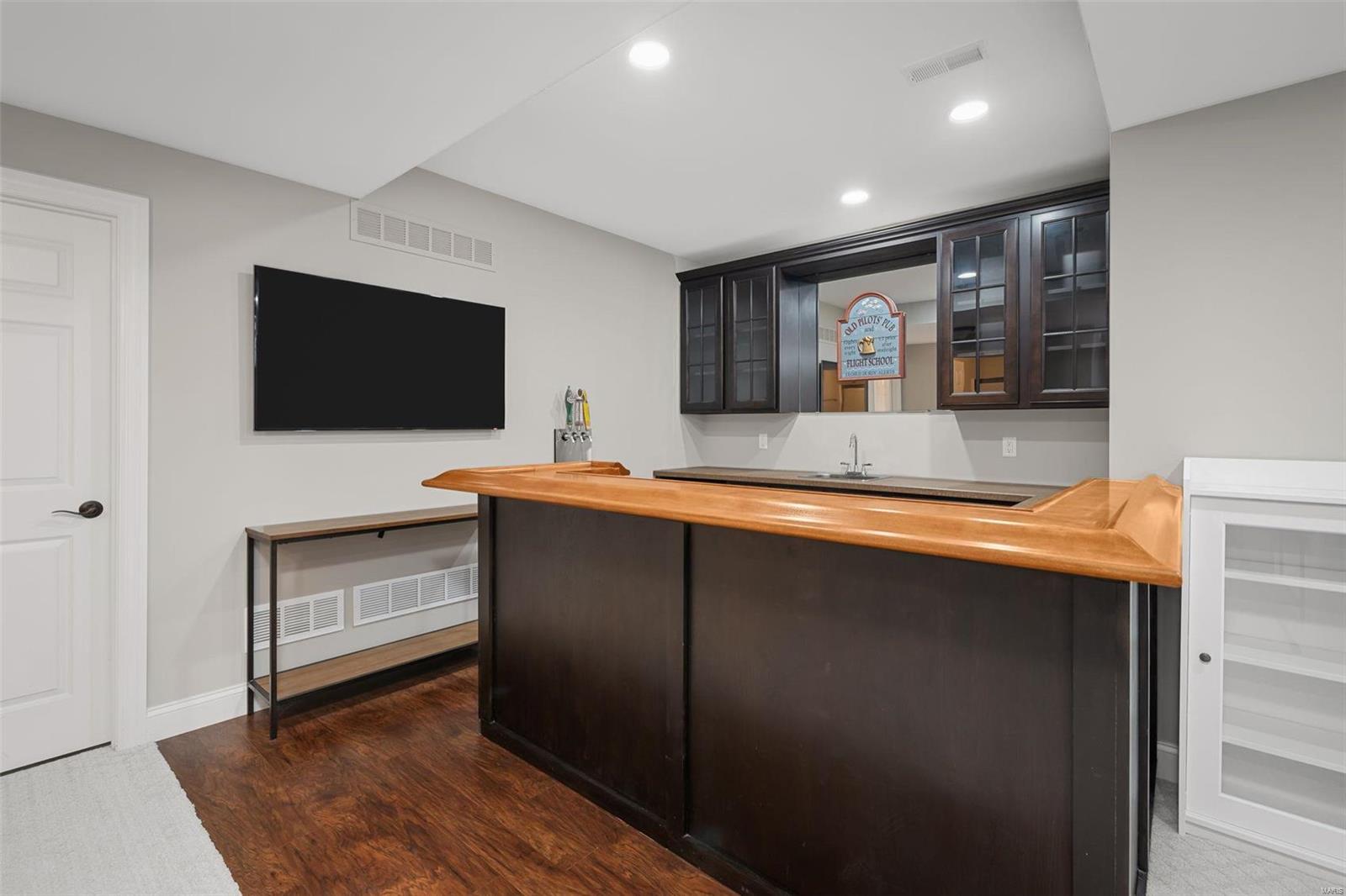 204 Country Vista Drive