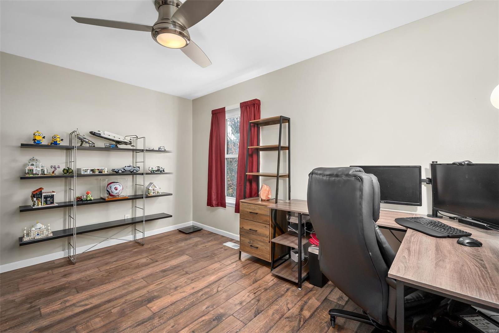 106 Wood Hollow Drive