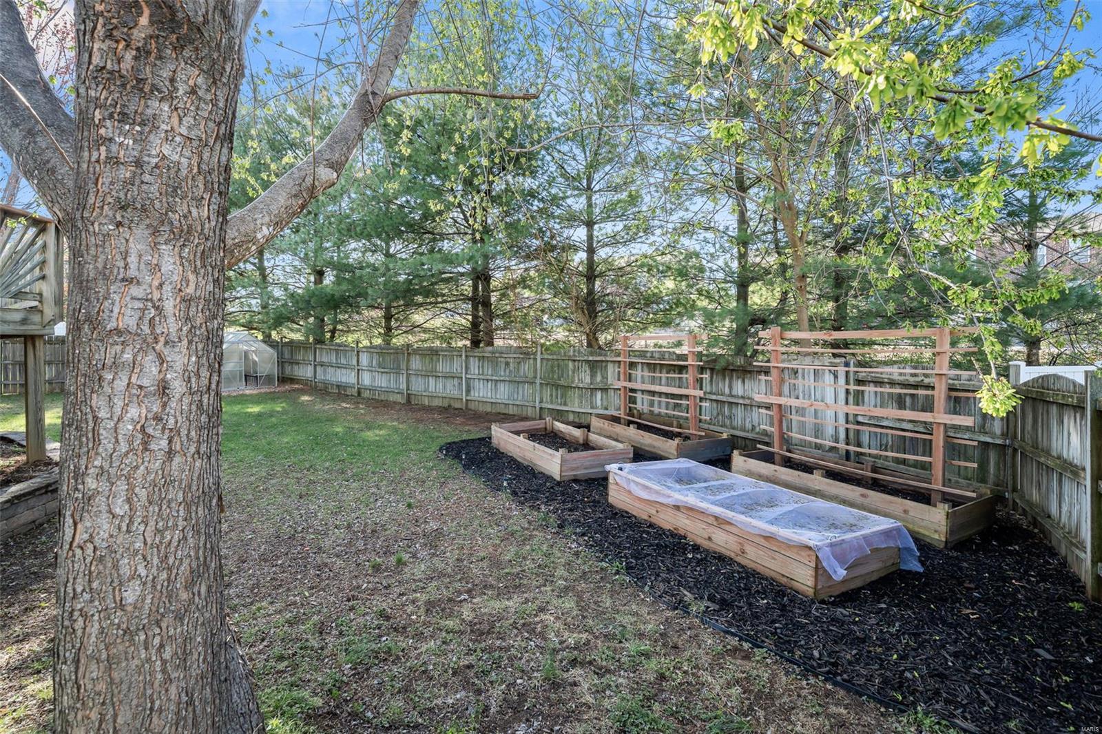 106 Wood Hollow Drive