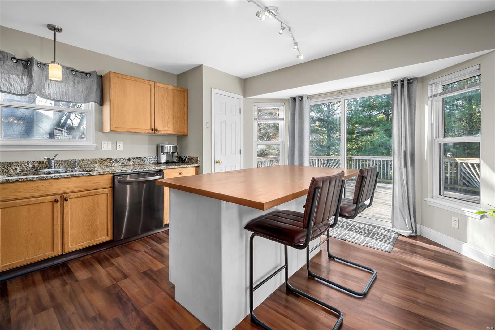 106 Wood Hollow Drive