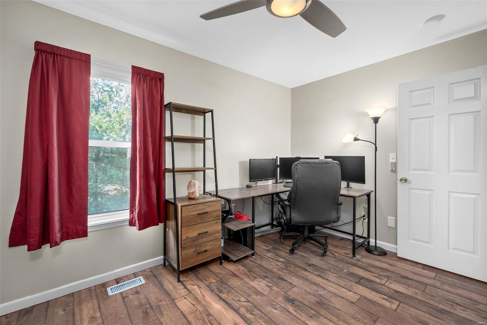 106 Wood Hollow Drive