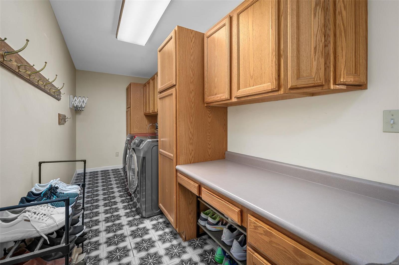 106 Wood Hollow Drive