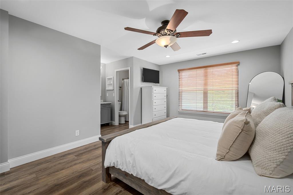 38 Sugar Grove Court Unit: 6