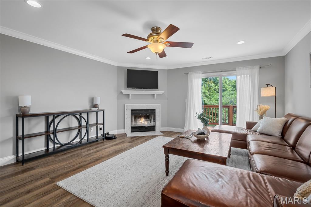 38 Sugar Grove Court Unit: 6