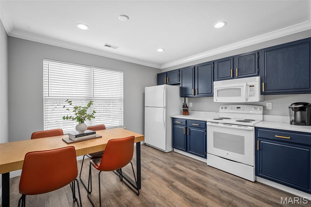 38 Sugar Grove Court Unit: 6