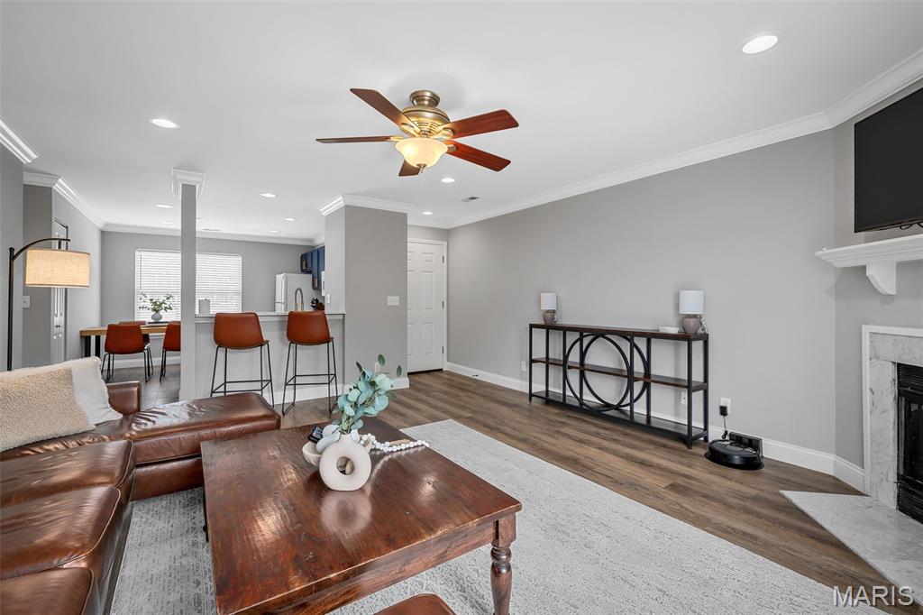 38 Sugar Grove Court Unit: 6