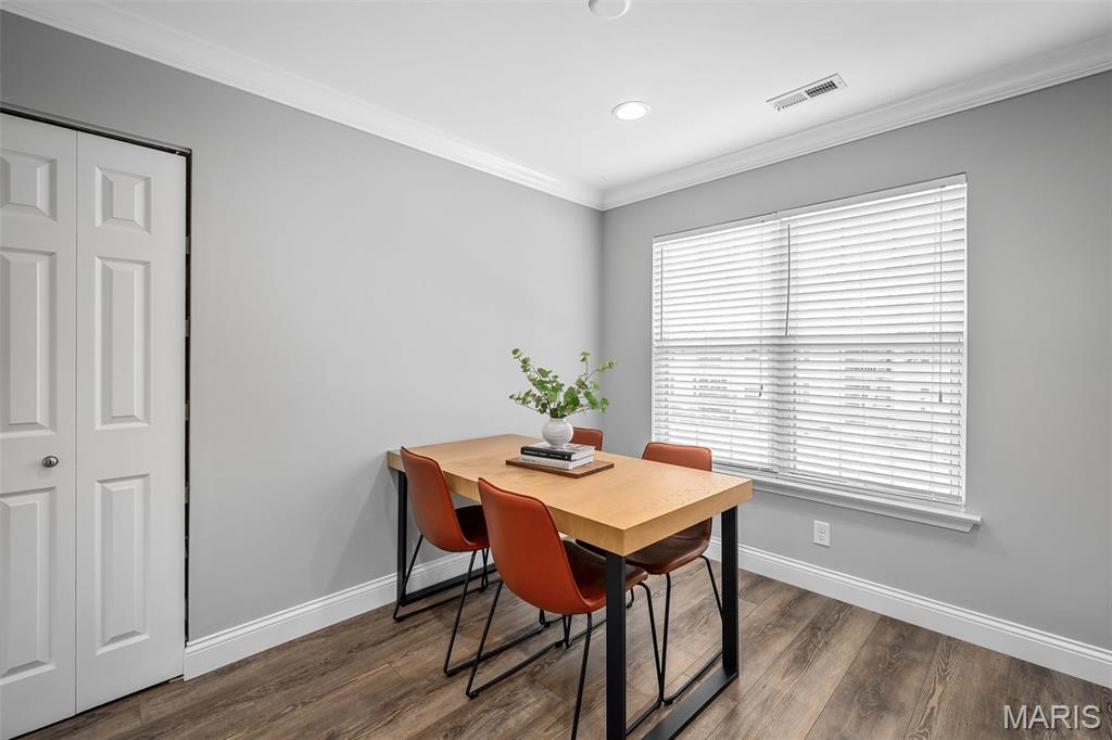 38 Sugar Grove Court Unit: 6