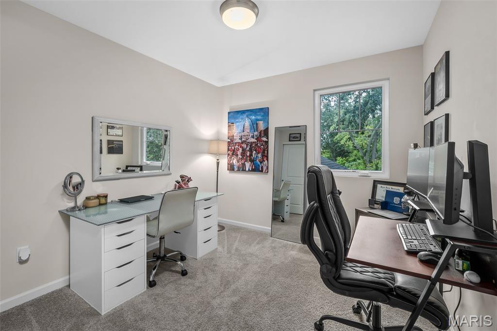 1059 Geyer Grove Unit: 10