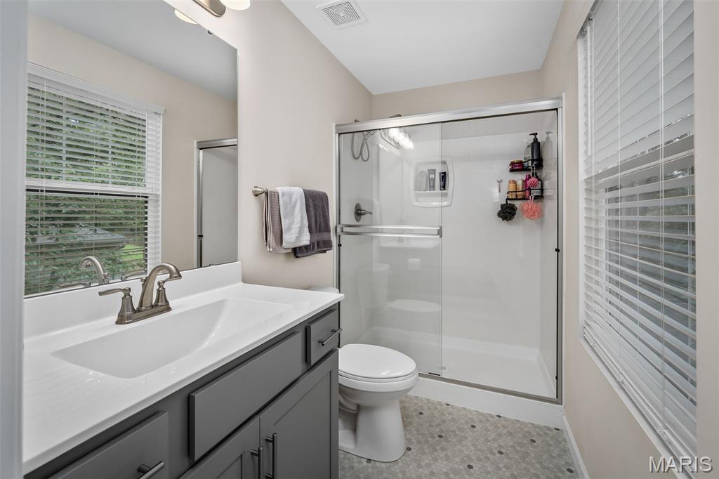 1059 Geyer Grove Unit: 10
