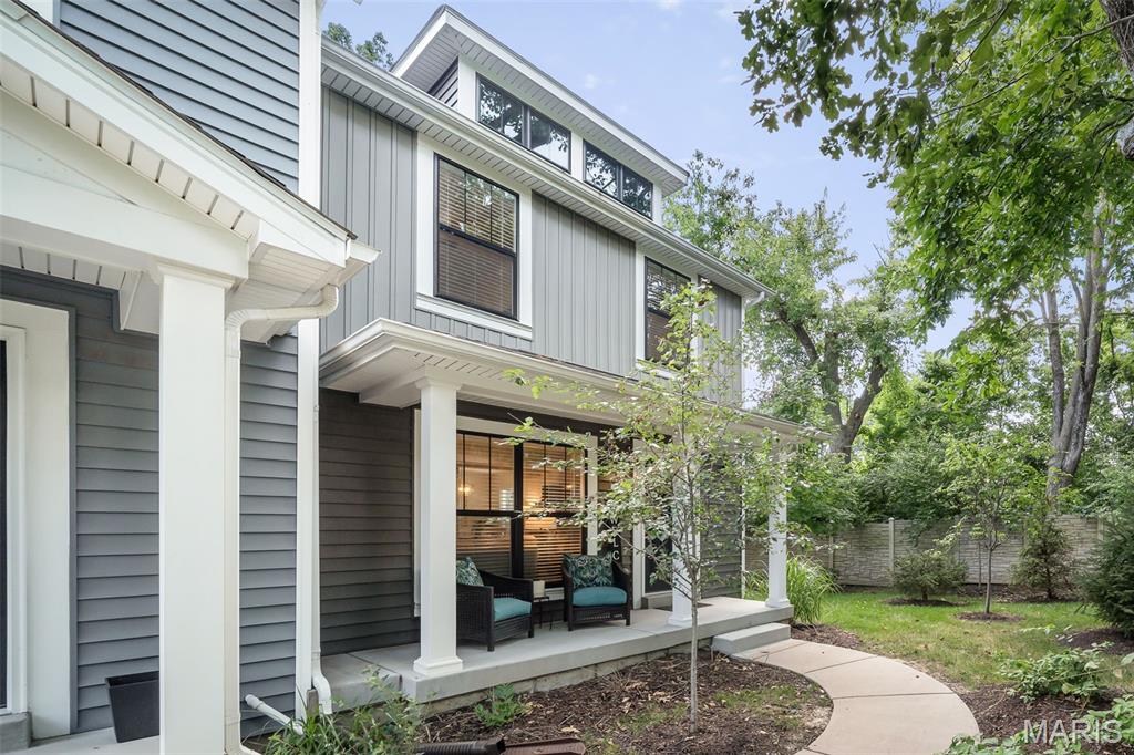 1059 Geyer Grove Unit: 10