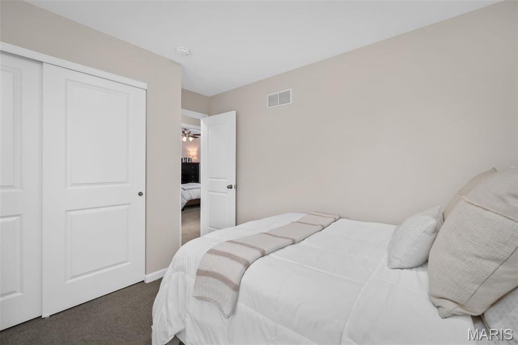 1059 Geyer Grove Unit: 10