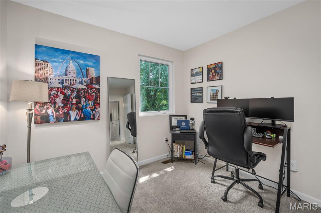 1059 Geyer Grove Unit: 10