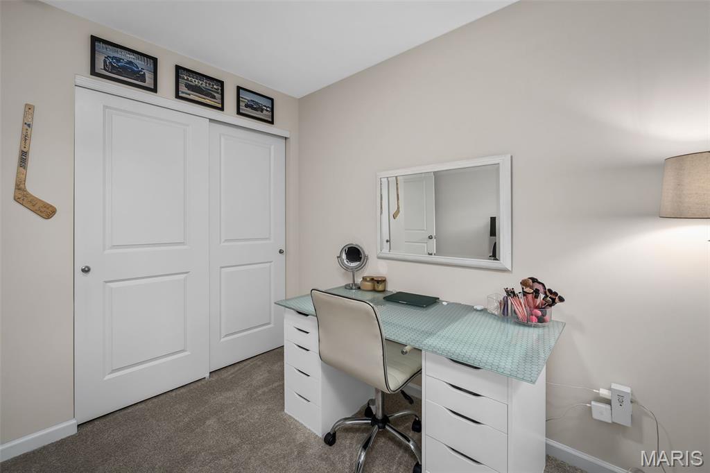 1059 Geyer Grove Unit: 10