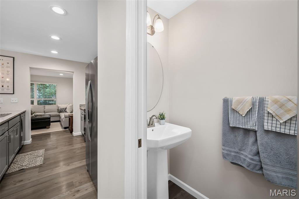 1059 Geyer Grove Unit: 10