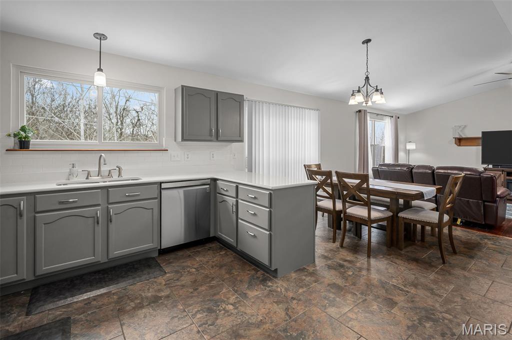 13 Feise Forest Court