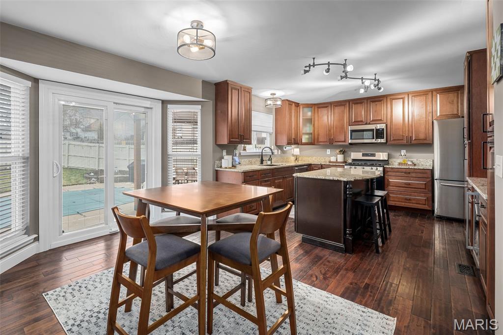 518 Spring Meadow Crossing