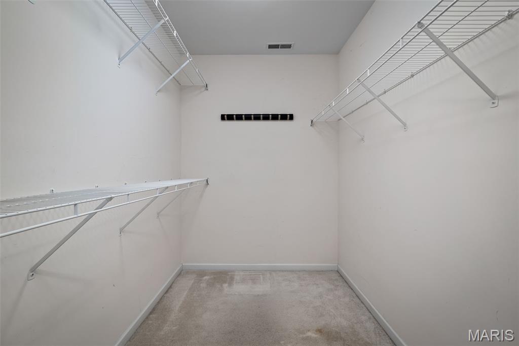 6 Quiet Meadow Court