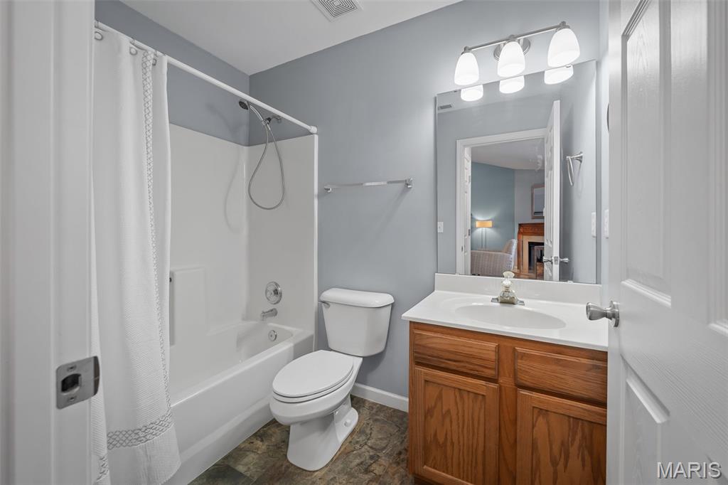 6 Quiet Meadow Court