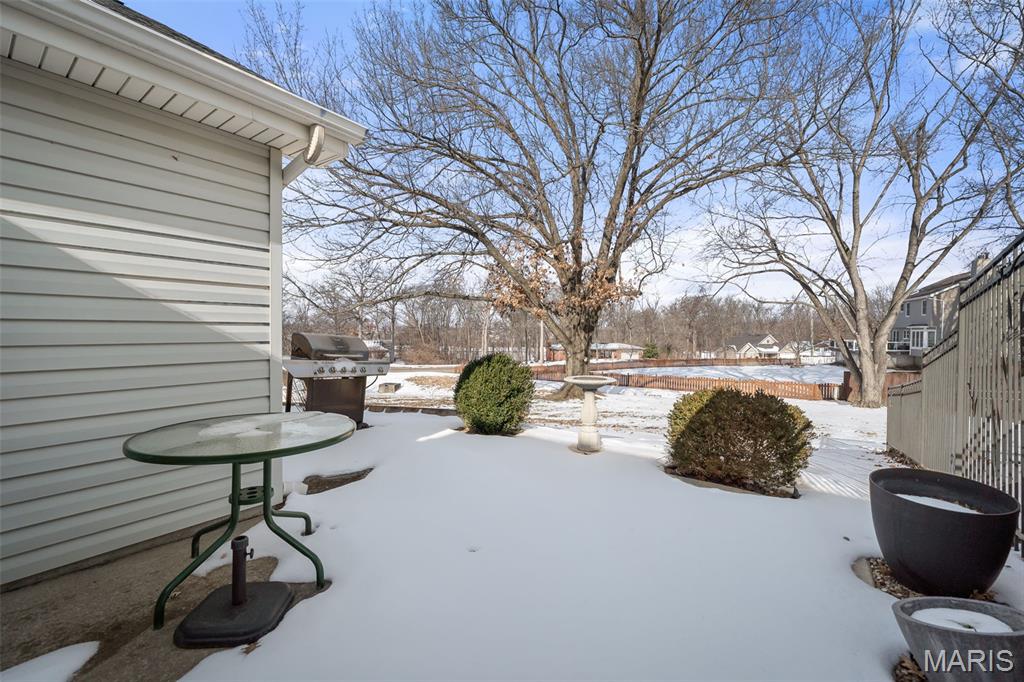 6 Quiet Meadow Court